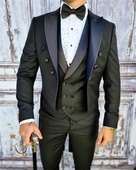 costum versace barbati